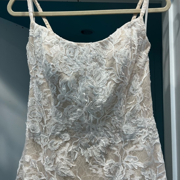 Blue Willow by Anne Barge Eloise - Picture 5 of 10